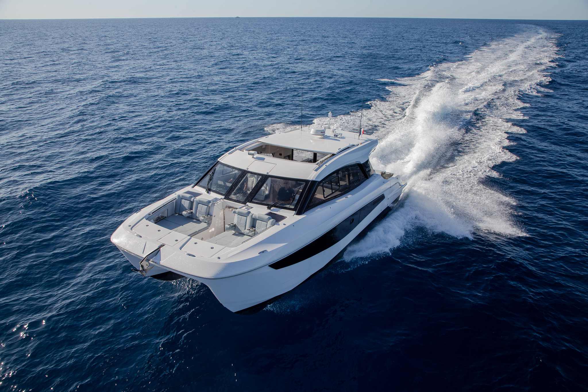 Aquila 42 Coupe