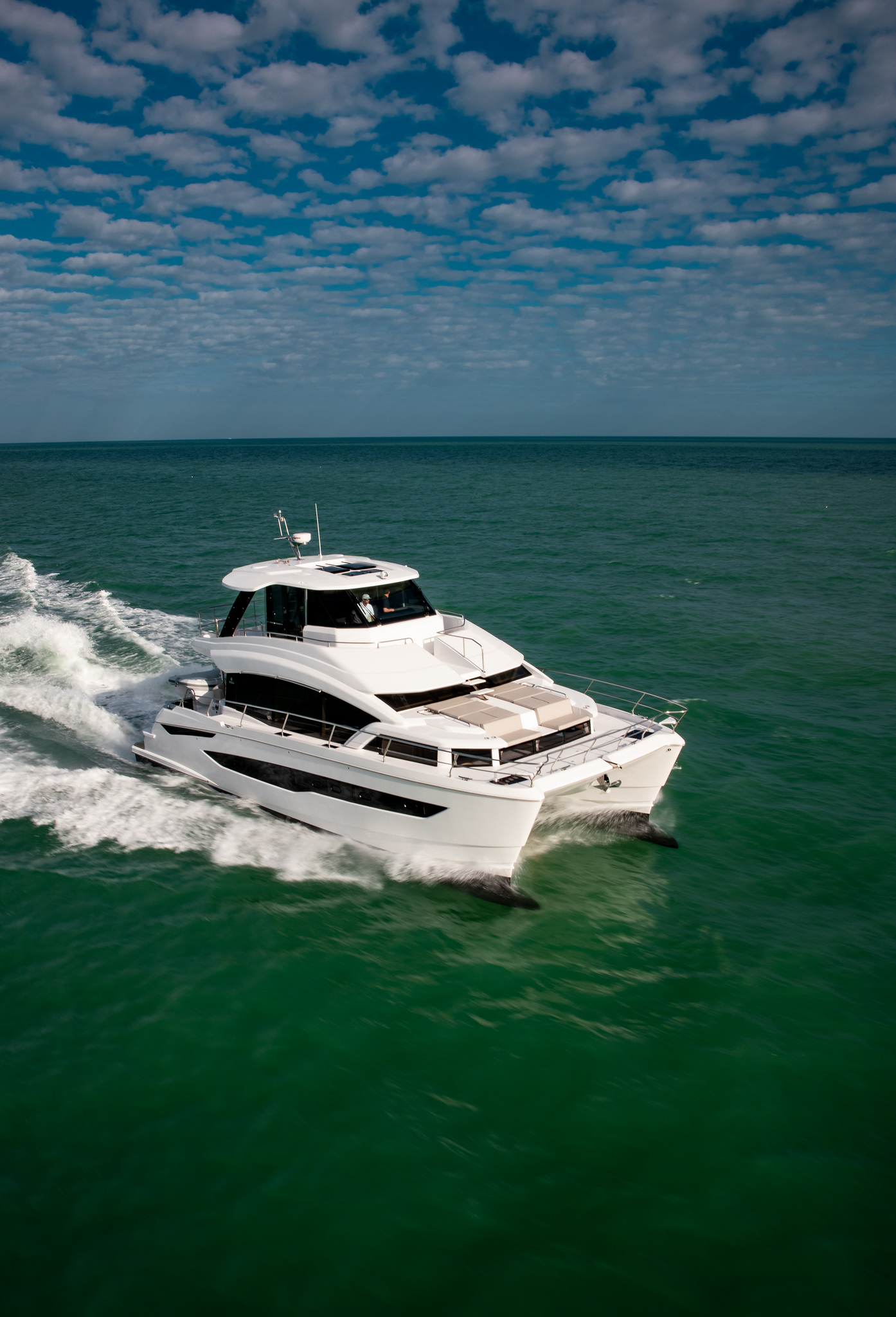 Aquila 54 Yacht