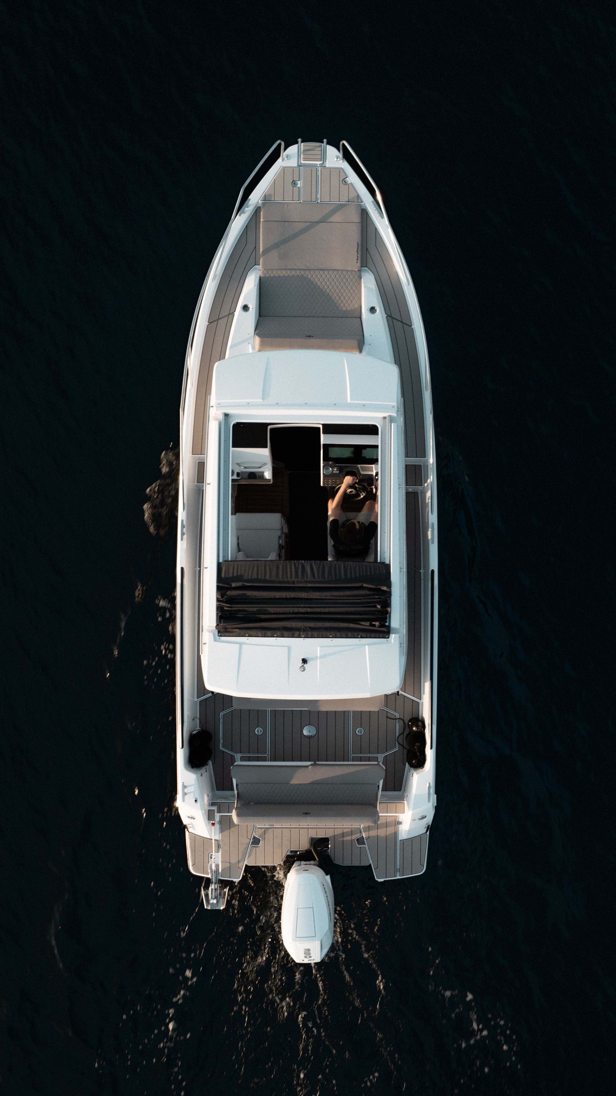 Nordkapp Coupe 830